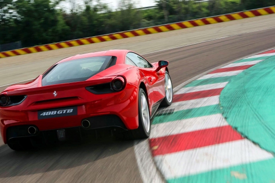 Ferrari 488GTB - 5 Runden auf der Rennstrecke 2 