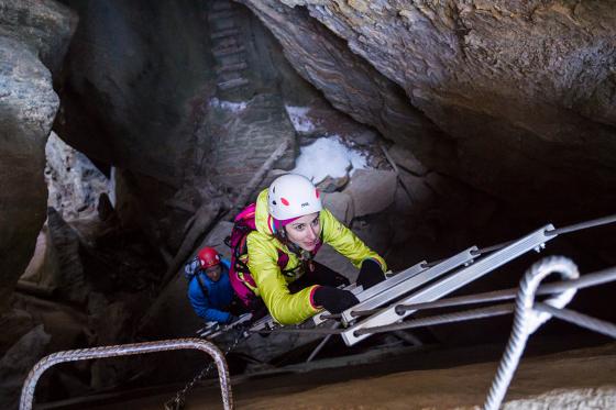 Via ferrata de nuit - Gorge alpine avec fondue pour 2 personnes 6 