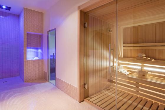 Weekend in Bellinzona - 2 Nächte Hotel & SPA Internazionale und Grotto Dinner 6 