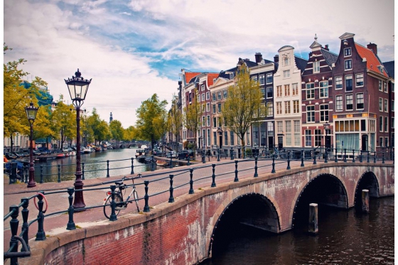 Amsterdam Kurztrip - Grachten, Stars und Bier für 2 Personen 2 