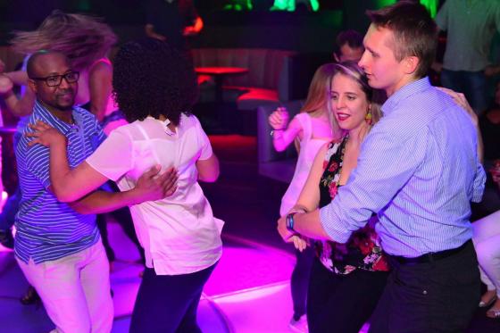 Initiation à la Bachata - 5 cours de danse  