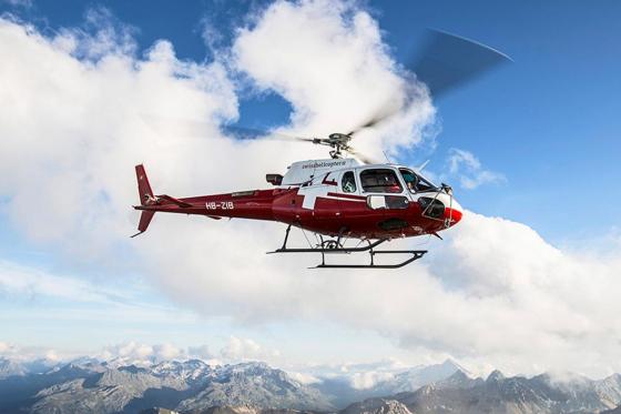 Hof Maran Heliflug - inkl. Übernachtung in Arosa  