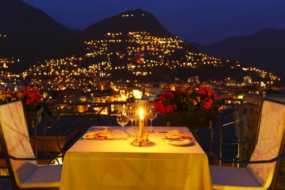 Luxuswochenende im Tessin - Helikopter und Übernachtung in der Villa Sassa 2 