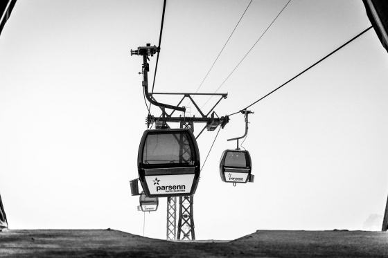 DAVOS: Hotel u. Skipass für 2 - inkl. Wellness Eintritt 15 