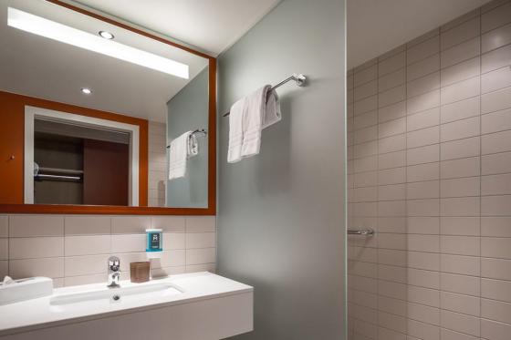 DAVOS: Hotel u. Skipass für 2 - 2-Tageskarte und Wellness 4 