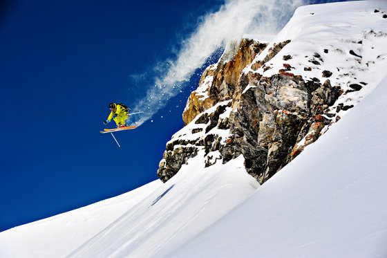 DAVOS: Hotel u. Skipass für 2 - 2-Tageskarte und Wellness 17 