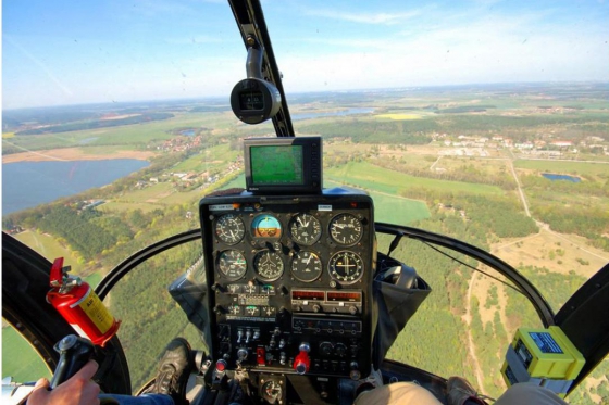 Pilotez un hélicoptère - Initiation en double commande durant 25 minutes  