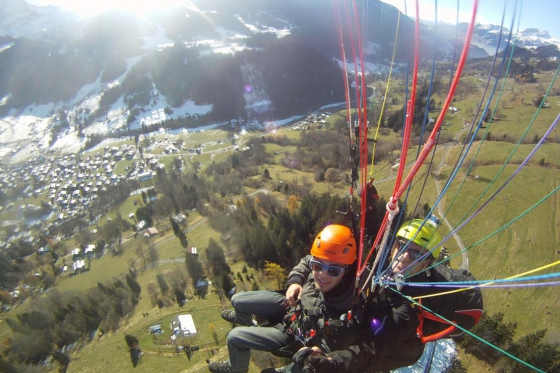 Vol biplace en parapente - Aux Diablerets - inclus une trentaine de photos souvenir 2 