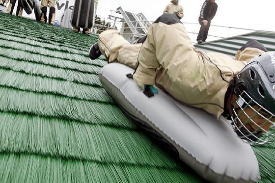 Airboarden für 2 - auf der Sprungschanze Einsiedeln  