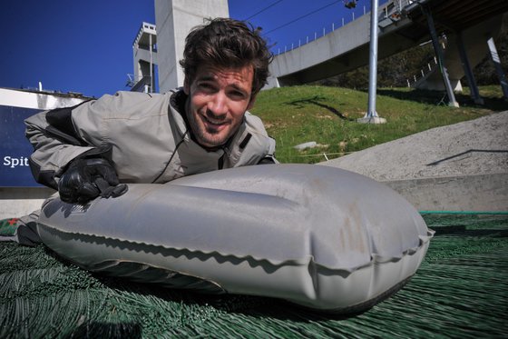 Airboarden für 2 - auf der Sprungschanze Einsiedeln 3 