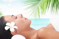 Détente et éclat à Bali - Massage du dos et soin du visage