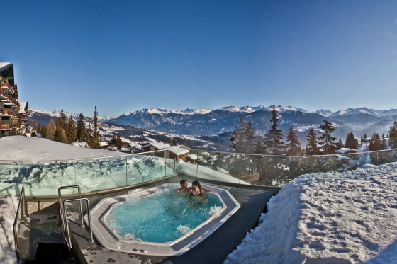Journée bien-être au Spa d'Anzère - Bains thermaux, massage et soin du visage  