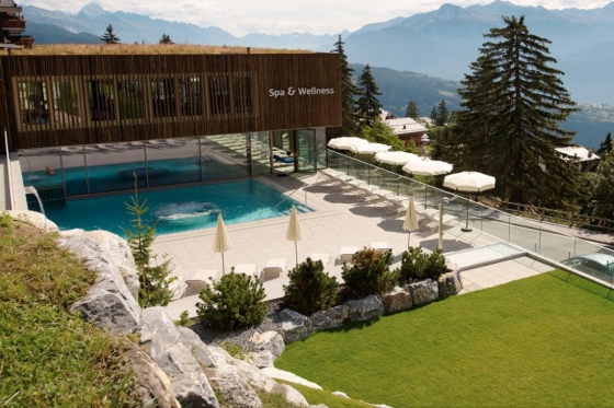 Journée bien-être au Spa d'Anzère - Bains thermaux, massage et soin du visage 4 