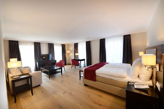 Séjour wellness à Yverdon - 1 nuit avec demi-pension à 3 plats et entrées aux bains inclus 1 