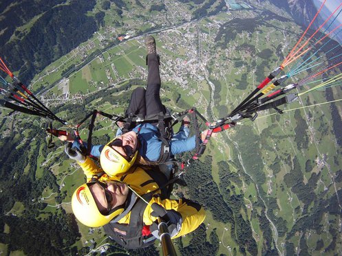 VIP Gleitschirm Flug - Sonnenuntergangs Flug in Vorarlberg 4 