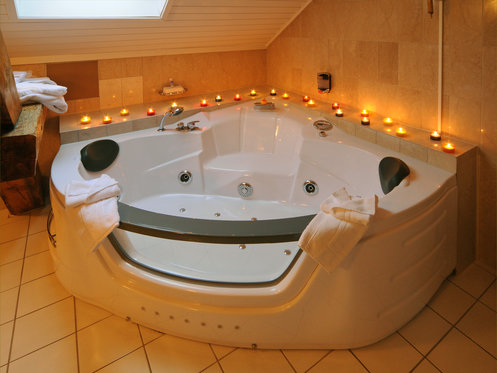 Loveroom romantique pour 2 - incl. dîner de 4 plats aux chandelles 1 