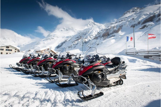 Snowmobile Package Classic - inkl. Übernachtung für 2 Personen 1 