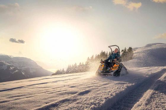 Winteraction Zieseltour - Raupenfahrspass im Schnee, für 12 Personen 1 
