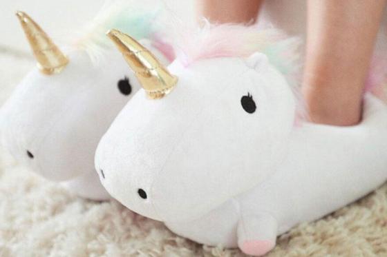Pantoufles licorne - Avec lumières - en peluche  [article_picture_small]