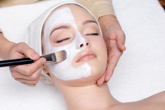 Klassiche Gesichtspflege - 90 Minuten  