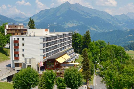 Séjour wellness à Leysin - 1 nuit pour 2 personnes, avec repas et accès au spa  