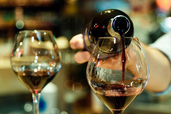 Dégustation de vin pour deux - Cave Philippe Bovet (VD) avec apéro, visite et 2 bouteilles offertes  