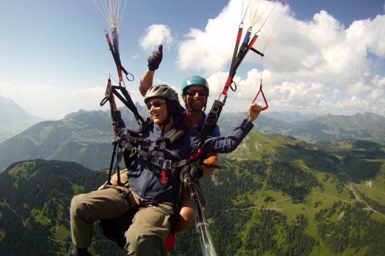 Aux commandes d'un parapente - Vol biplace pédagogique - Chablais vaudois 3 
