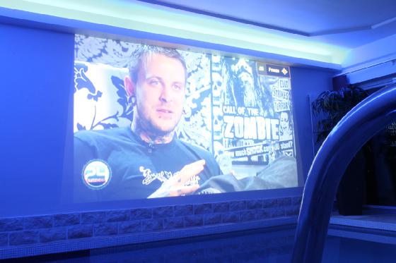 Übernachtung in Le Locle - 1 Übernachtung, beheiztes Hallenbad, Sauna und Frühstück 8 