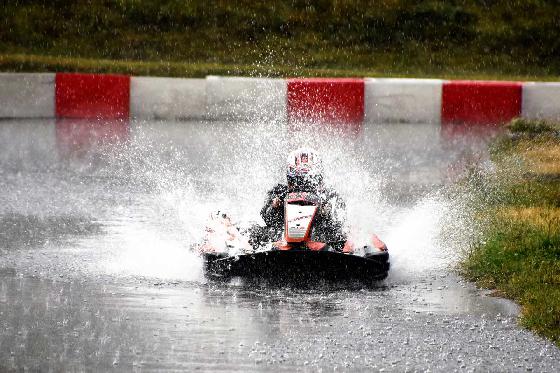 3 séances de 10 minutes de karting - Pour 1 adulte (dès 14 ans) 3 