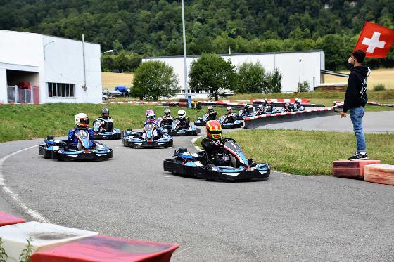 3 séances de 10 minutes de karting - Pour 1 adulte (dès 14 ans) 5 