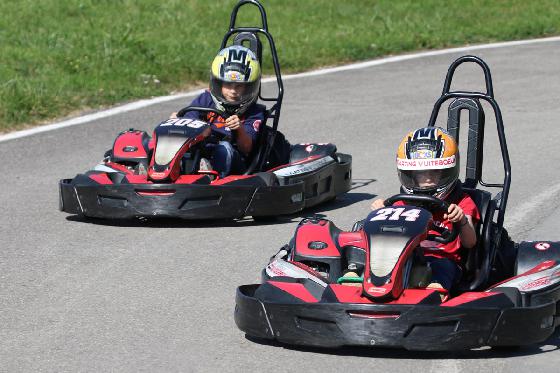3 séances de 10 minutes de karting - Pour 1 enfant (de 8 à 13 ans)  