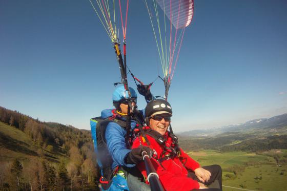 Tandemflug über den Jura - Für eine Person, 15 min Flug  mit Erinnerungsvideo 4 