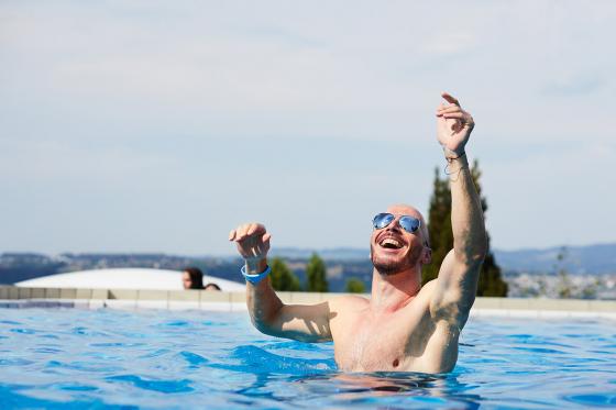 Alpamare Wellnesstag für 2 - Tageseintritt inkl. Wellness für 2 Personen 3 