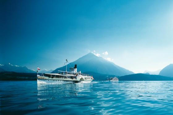 Wunderbarer Tag - inkl. Brunch und Schifffahrt, 2. Klasse für 2 Personen  