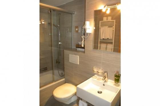 Séjour estival à Grimentz - 1 nuit pour 2 personnes en chambre double, en demi-pension 3 