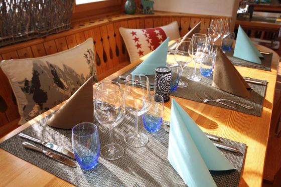 Übernachtung in Zinal - für 2 Personen mit 3-Gang Abendessen und Frühstück 1 