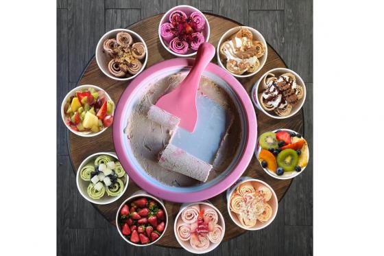 Plaque à crèmes glacées - avec spatule et formes   