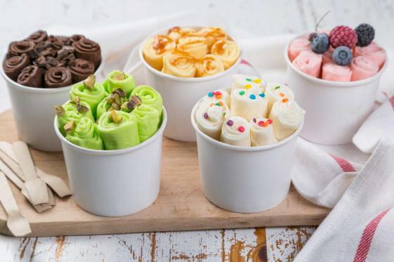 Plaque à crèmes glacées - avec spatule et formes  3 