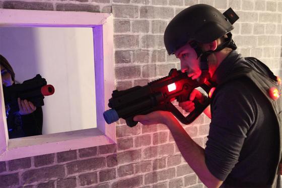 Escape Room & Laser Game - session de 60 minutes de jeu, pour 1 personne 4 