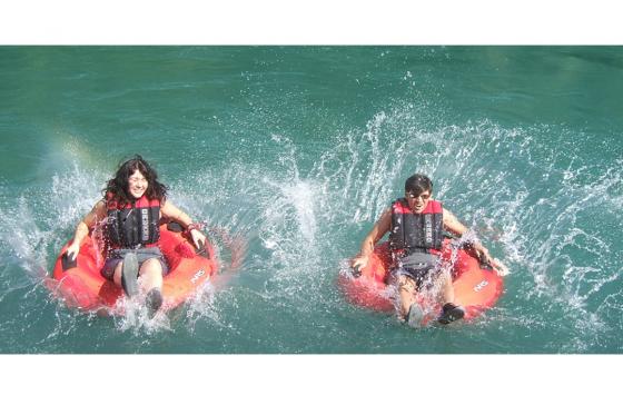 Descente de rivière en bouée - 3 heures sur l'Aar, pour 2 personnes 1 