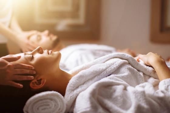 Séjour plein d'amour - Séjour de luxe avec spa privé et fondue chinoise  