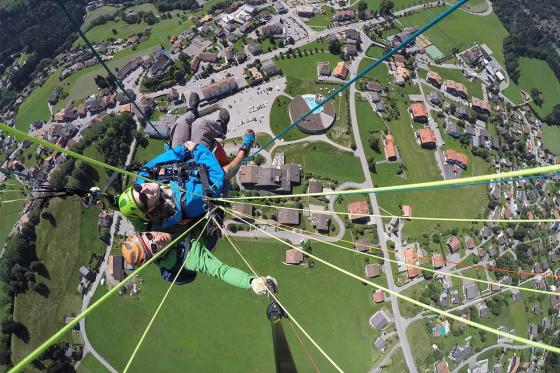 Vol en Parapente Biplace - Vol premium - Région de la Gruyère 1 