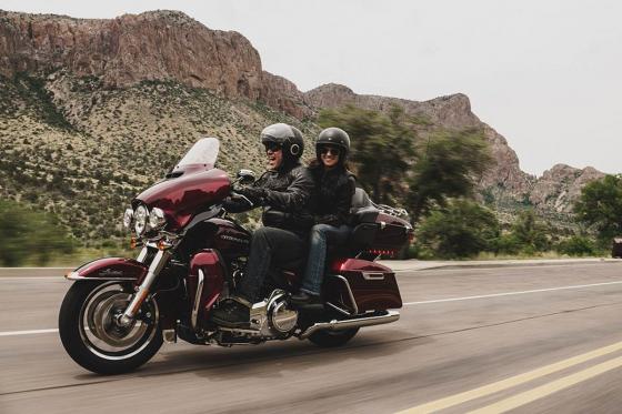 Location d'une Harley-Davidson - durant 1 après-midi, pour 2 personnes 6 