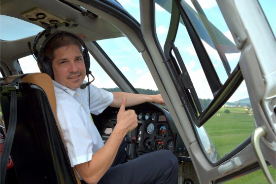 Helikopter selber fliegen - Gutschein 30 Min. 1 Person 1 