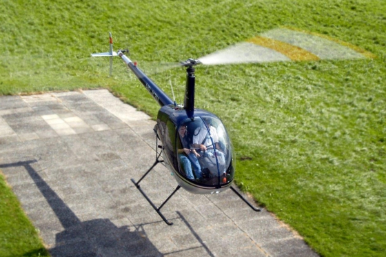 Helikopter selber fliegen - Gutschein 40 Min. 1 Person 3 