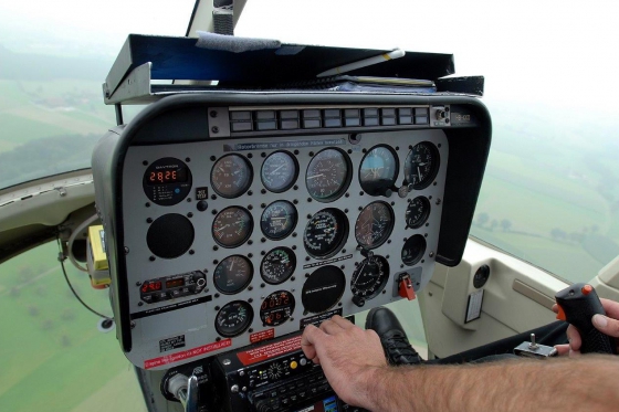 Helikopter selber fliegen - Gutschein 50 Min. 1 Person 1 