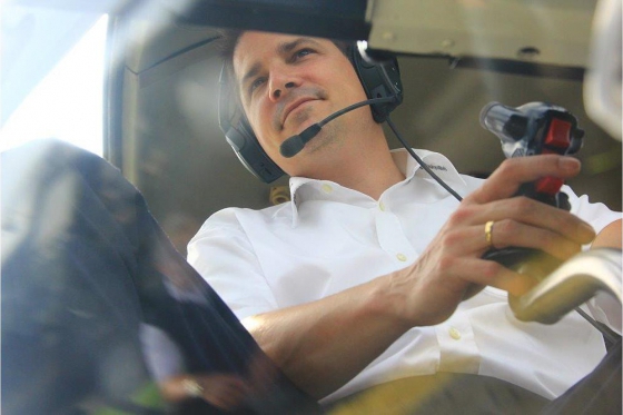 Helikopter selber fliegen - Gutschein 50 Min. 1 Person 3 