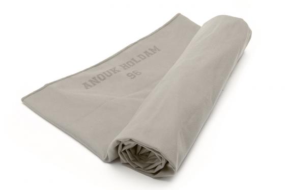 Mikrofaser-Duschtuch hellgrau - mit Gravur  