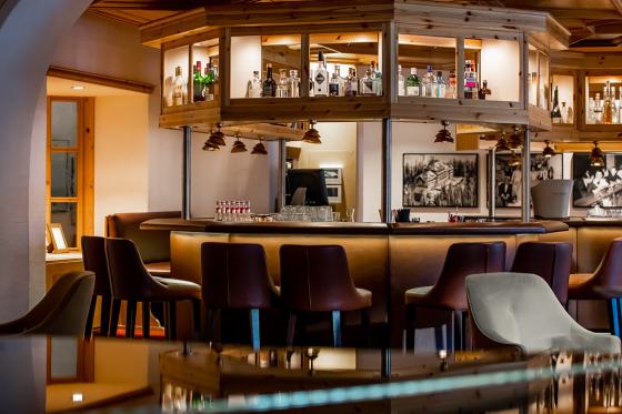 1 Nacht im Wellnesshotel - inkl. 5-Gang-Menü + Arosa all inclusive Card |Sommer 8 