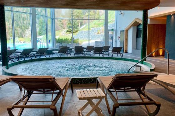 Day Spa in Ovronnaz - inkl. Fondue für 2 Personen 6 